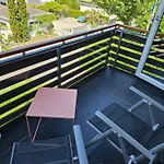 Seeblick Kampf Mit Fahrradgarage נוננהורן