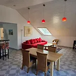 Seeblick Kampf Mit Fahrradgarage דירה נוננהורן