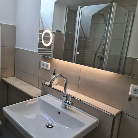 Seeblick Kampf Mit Fahrradgarage Apartment *